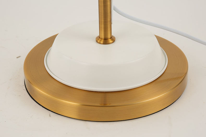 创意led斜口喇叭落地灯现代简约卧室个性灯饰时尚艺术灯具批发