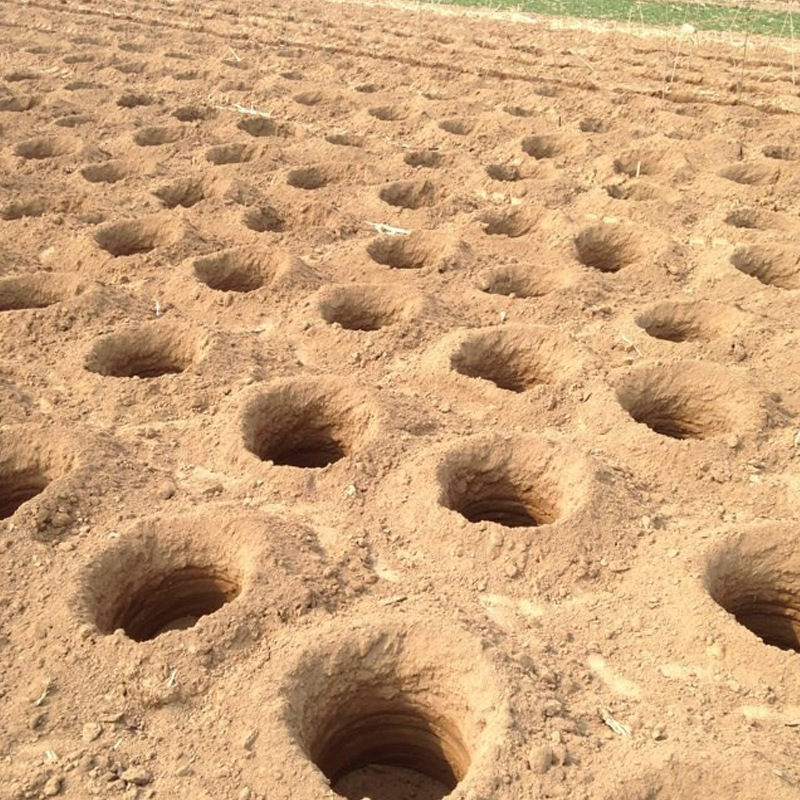 农用拖拉机带挖坑机植树造林公路绿化退耕还林挖穴坑挖洞机刨坑机