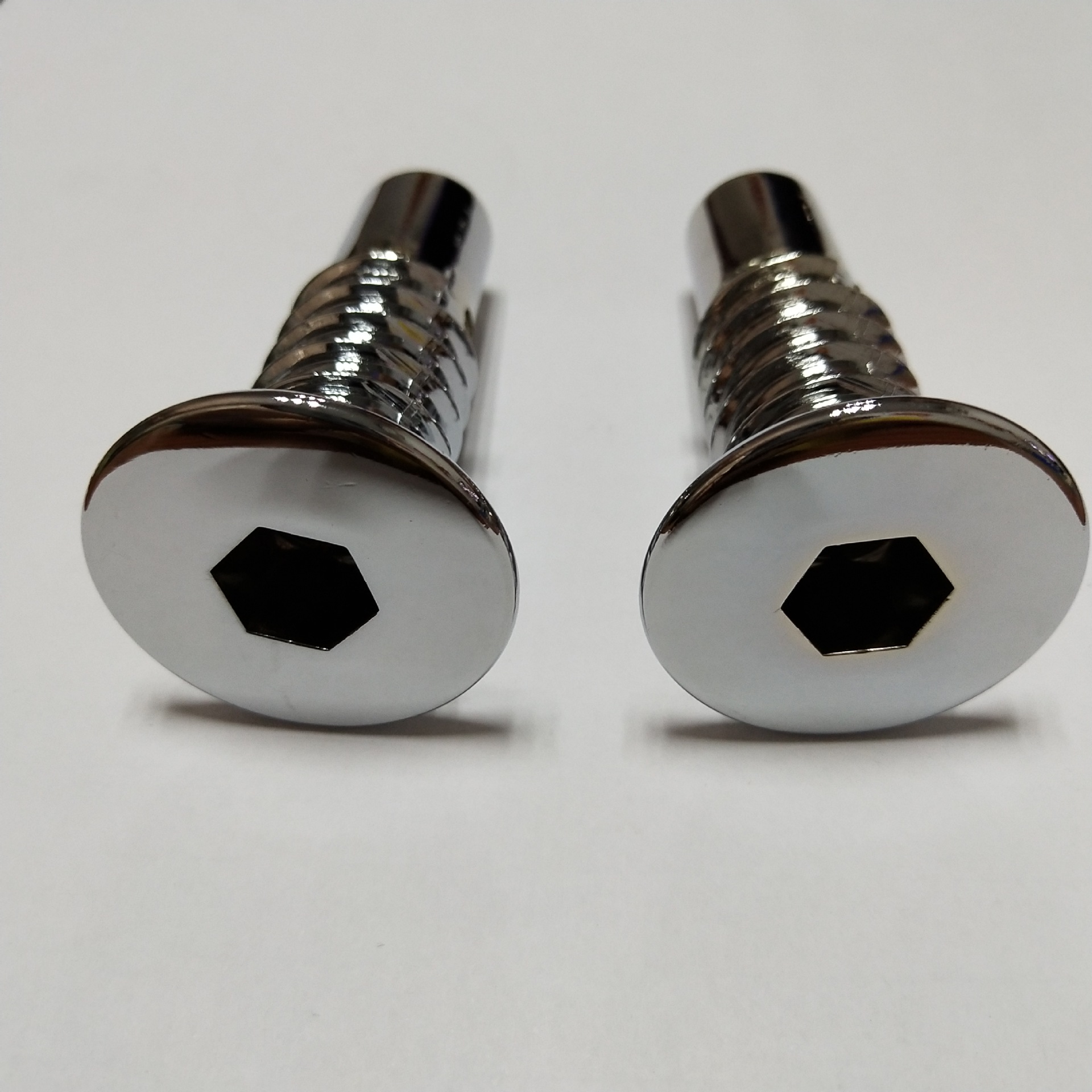 沙发铰双耳锌合金螺丝头套筒功能家具五金配件加工定制厂家热销