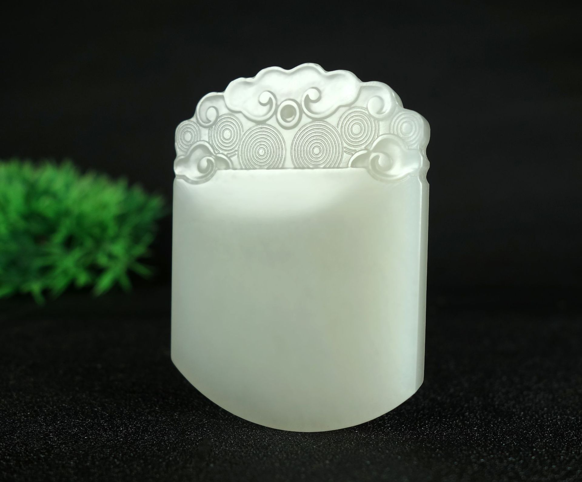 和田玉平安方形无事牌吊坠羊脂玉男士玉牌玉坠女项链玉器玉佩挂件