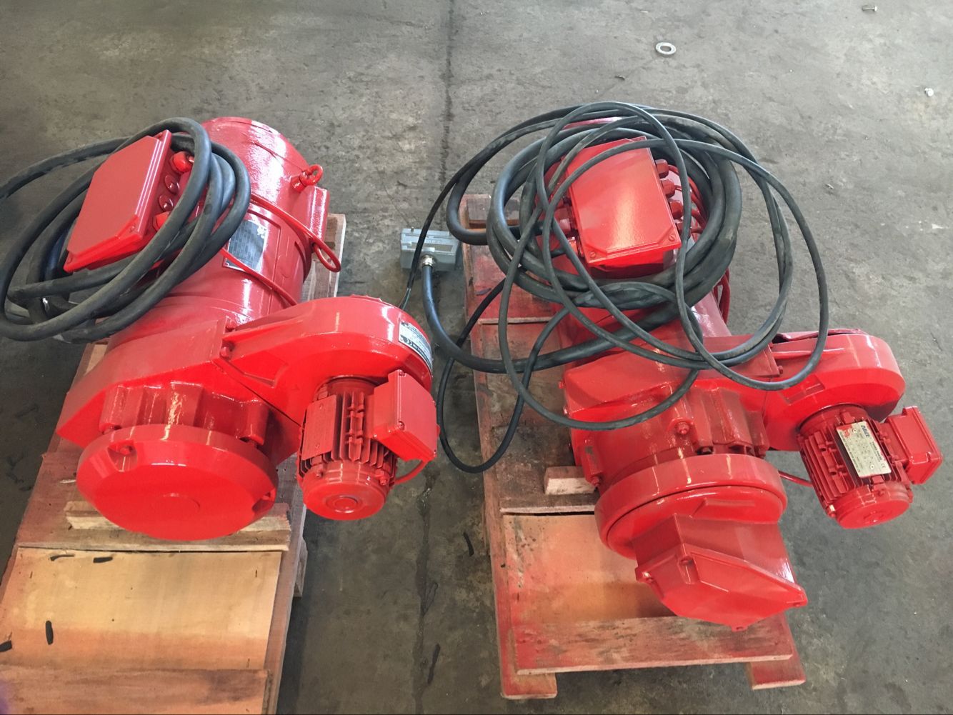 塔吊配件回转电机批发 塔吊120nm回转电机