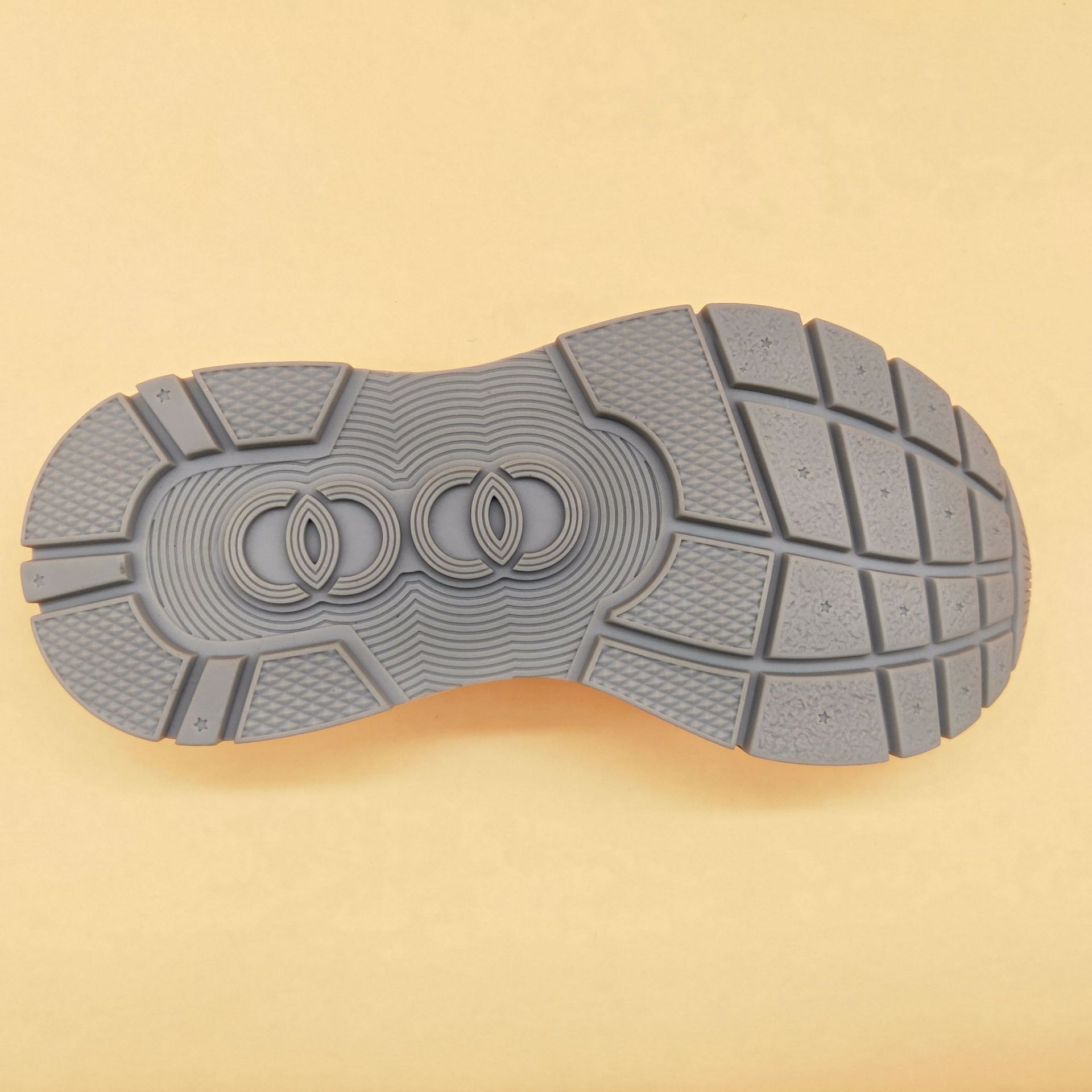 国足厂家直销抽真空吸模休闲运动鞋大底新款老爹时尚款鞋底