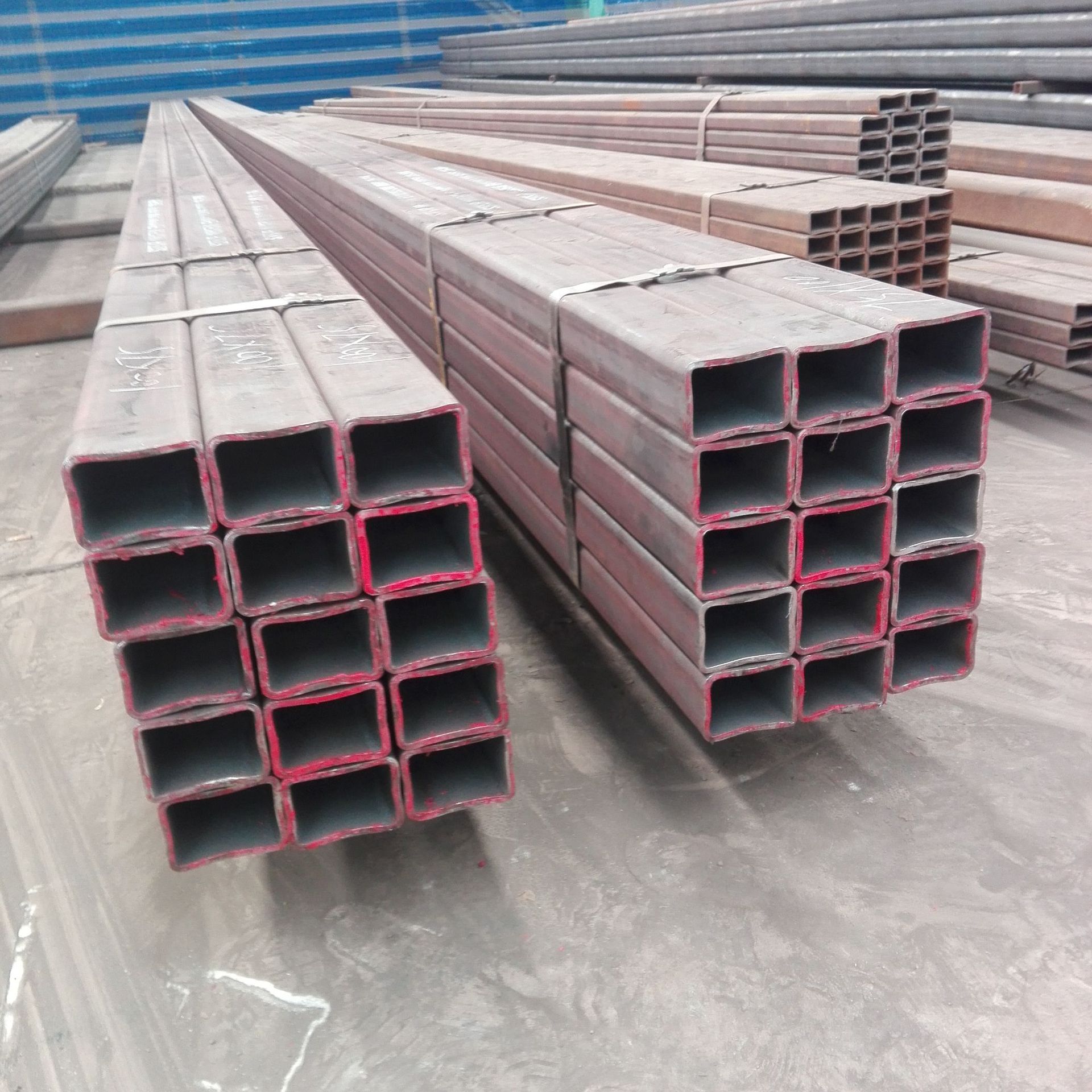 大口径方管 q235b方管 45号无缝方管16-600切割方矩管 厚壁方管