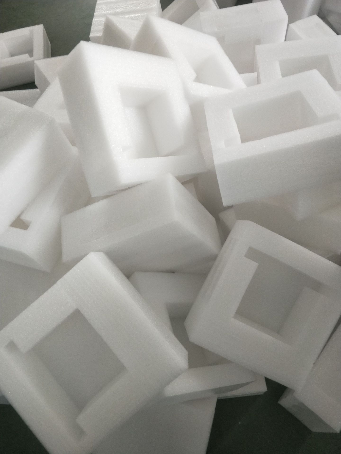 珍珠棉厂家批发高品质 珠棉包装盒 epe珍珠棉包装 epe珍珠棉垫