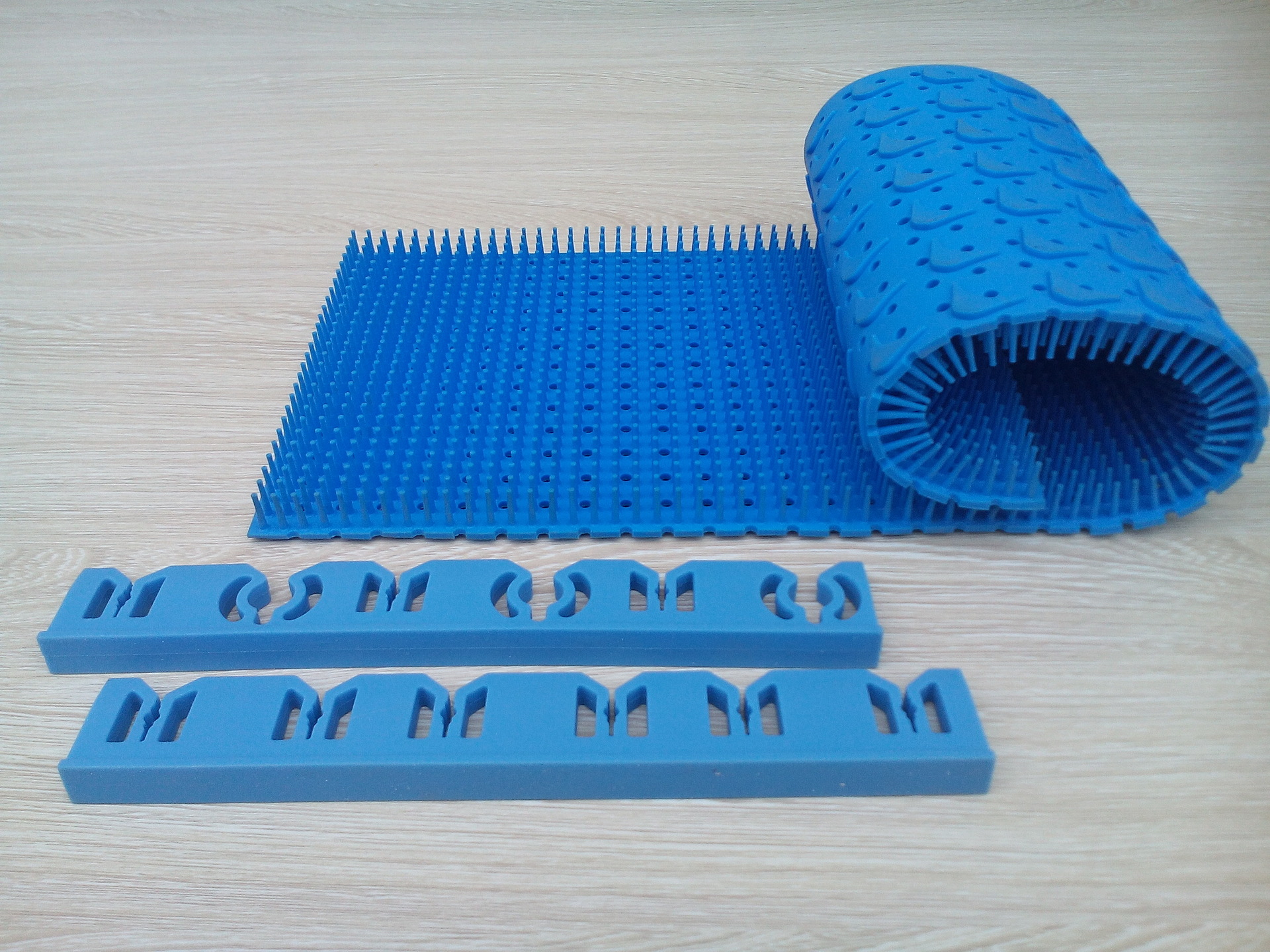 医用硅胶垫厂家生产消毒盒器械固定垫清洗器械硅胶防震垫托盘垫