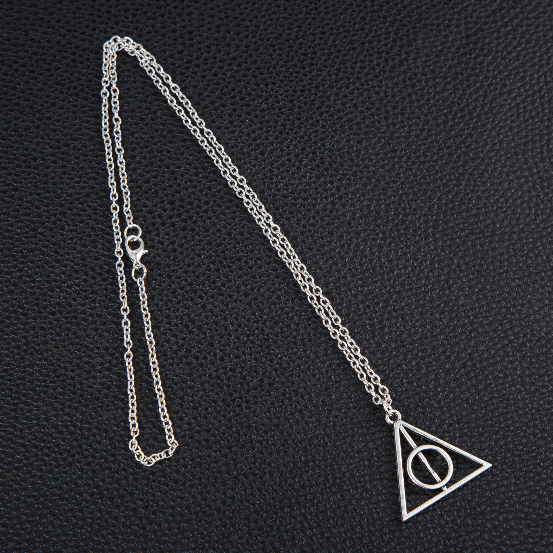 外贸原单哈利波特项链卢娜死亡圣器三角吊坠毛衣链厂家批发