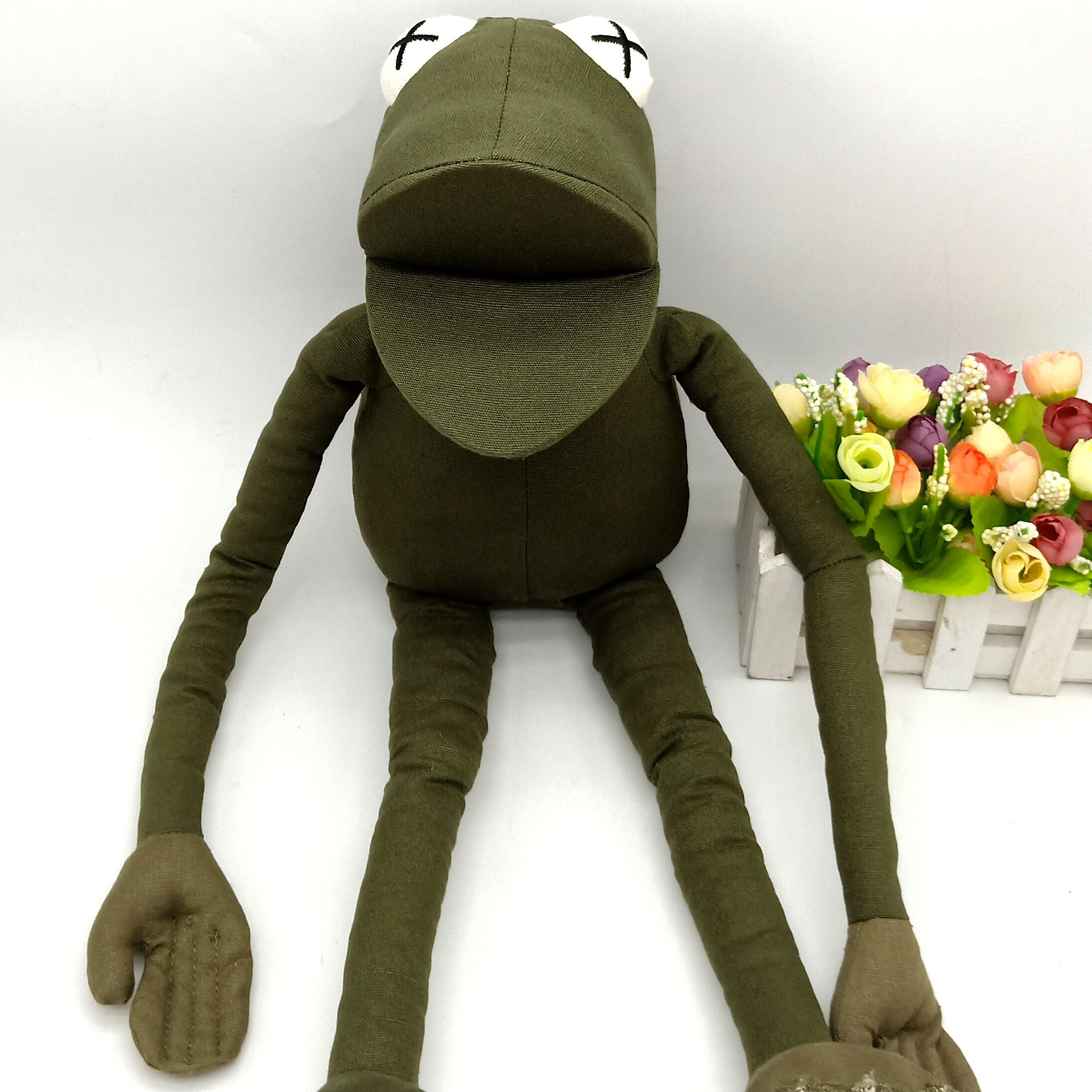 厂家直销陈冠希ins同款爱物 网红爆款绿色长腿青蛙公仔 毛绒玩具