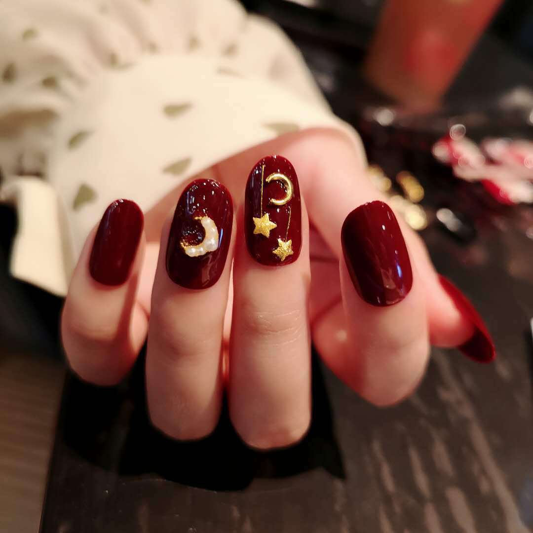 美甲贴片成品酒红新娘美甲网红指甲穿戴甲片手工24片a58星星月亮