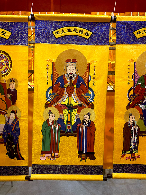 道教刺绣画像天尊画像道教三清三尊道教神仙刺绣三清神像挂像批发