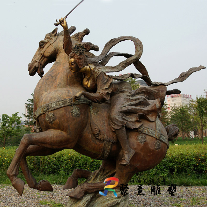 铸铜玻璃钢仿铜唐代侍女美女打马球运动人物雕塑户外广场景观摆件