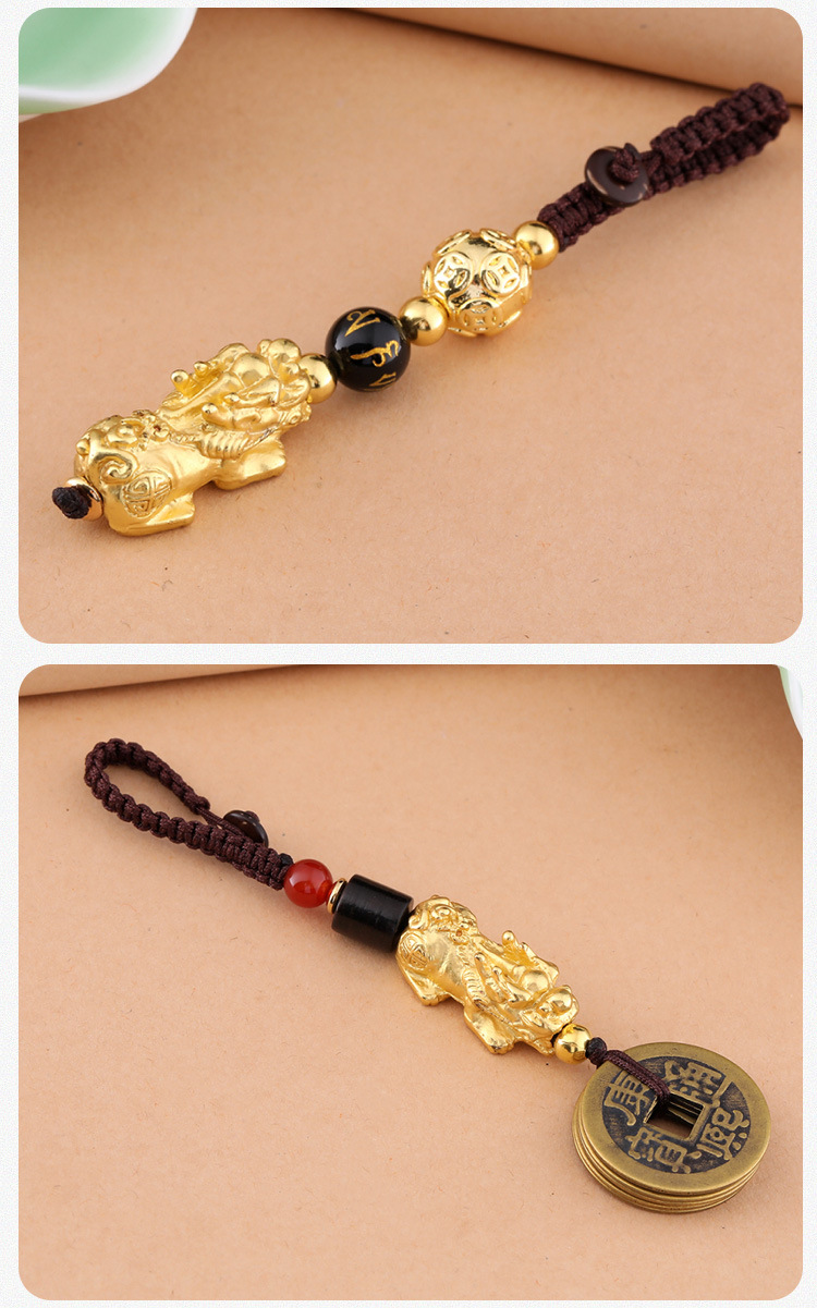 【新品】批发汽车挂件小礼品招财开运五帝钱沙金貔貅钥匙扣