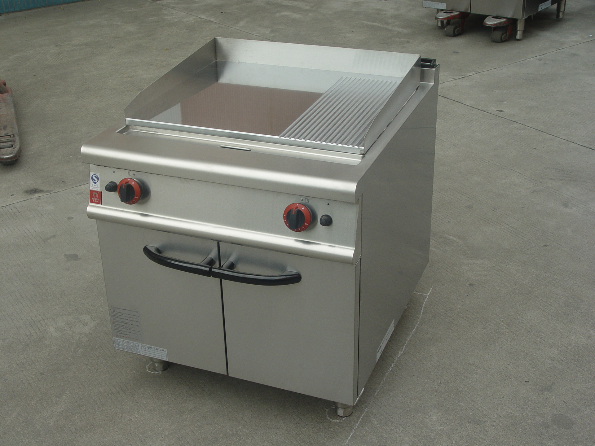 佳斯特900系列商用电扒炉大型1/3半坑大功率煎牛排鸡连柜座zh-tg