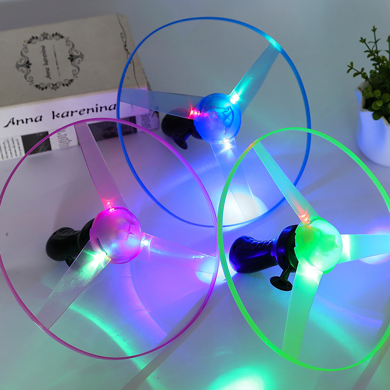 Children‘s Luminous Push Toy Large Frisbee Pull Wire Children‘s Flash Pull Wire Frisbee UFO