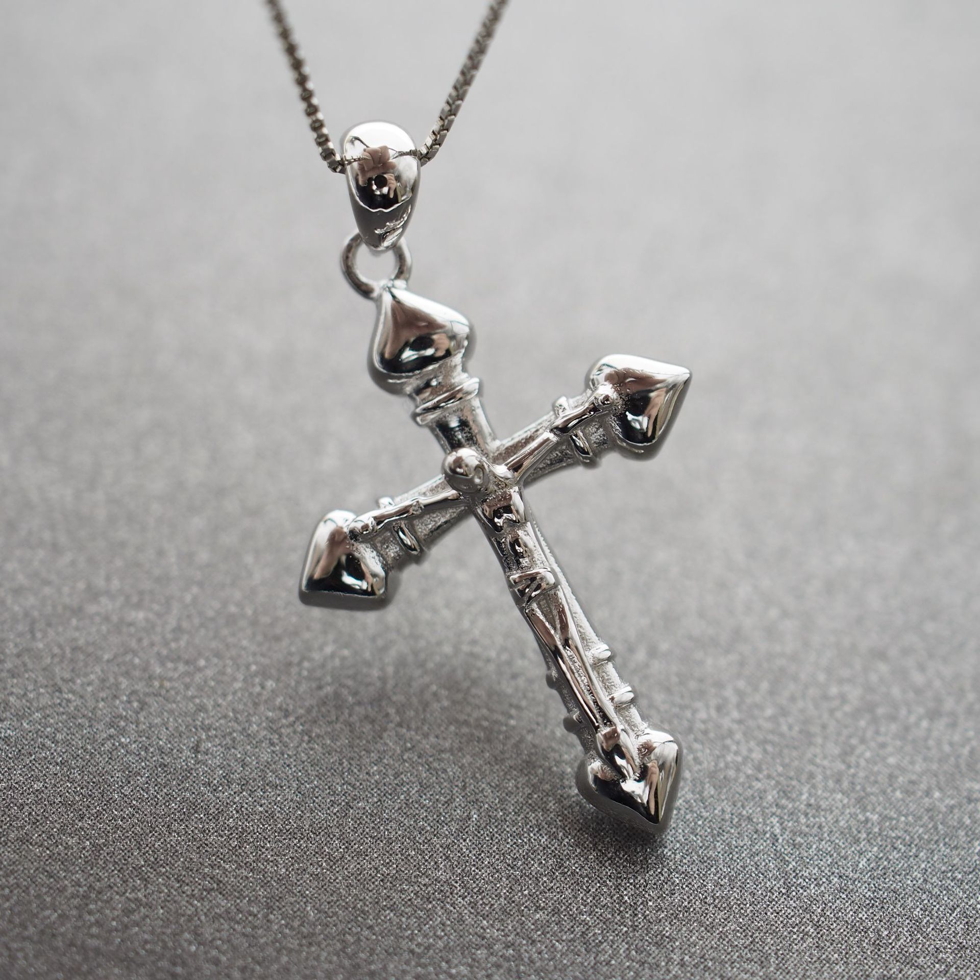 925纯银项链新款立体十字架系列基督教耶稣情侣款学生简约吊坠男