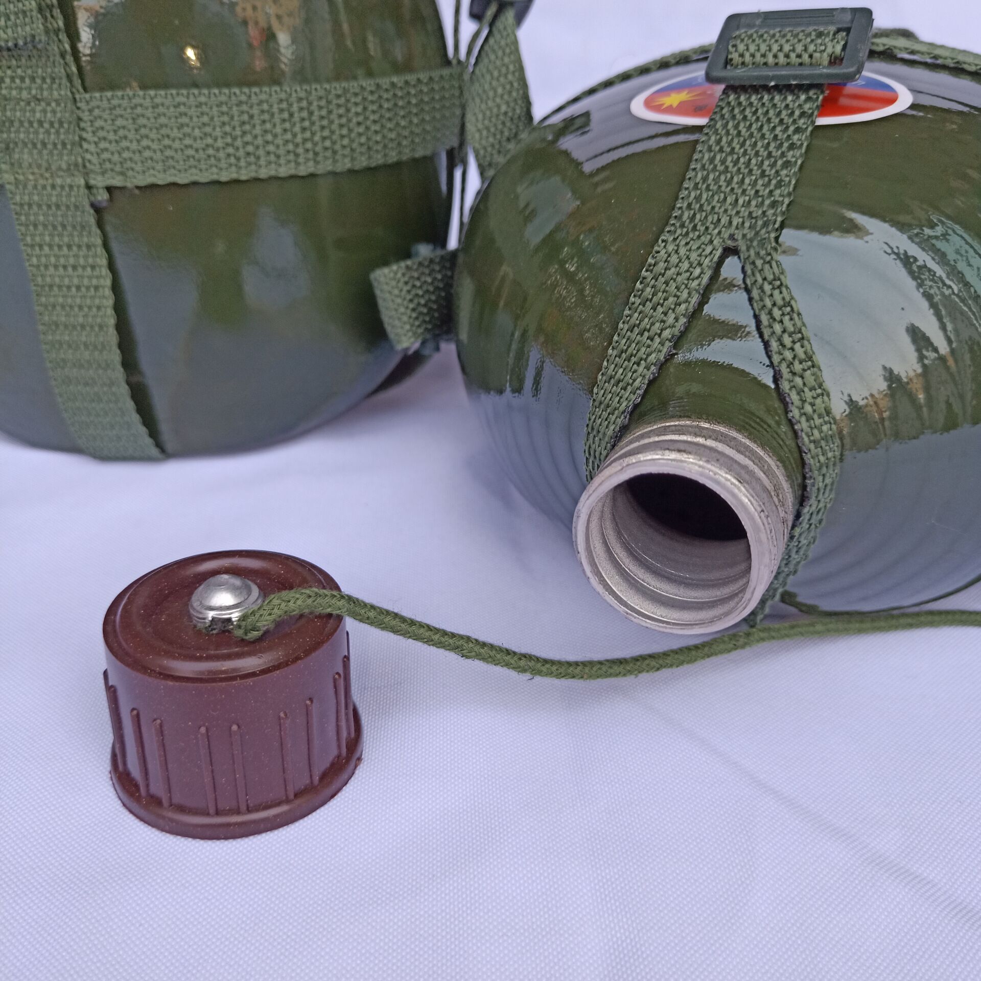 直营 背水壶 学生军训大容量水壶 绿色户外旅游老式水壶