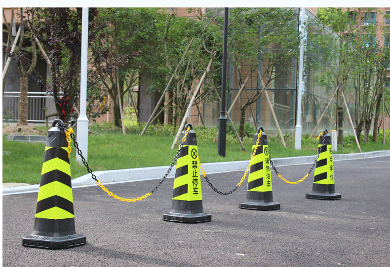塑料路锥停车桩反光锥隔离墩路障警示柱桶雪糕筒方锥路桩禁止停车