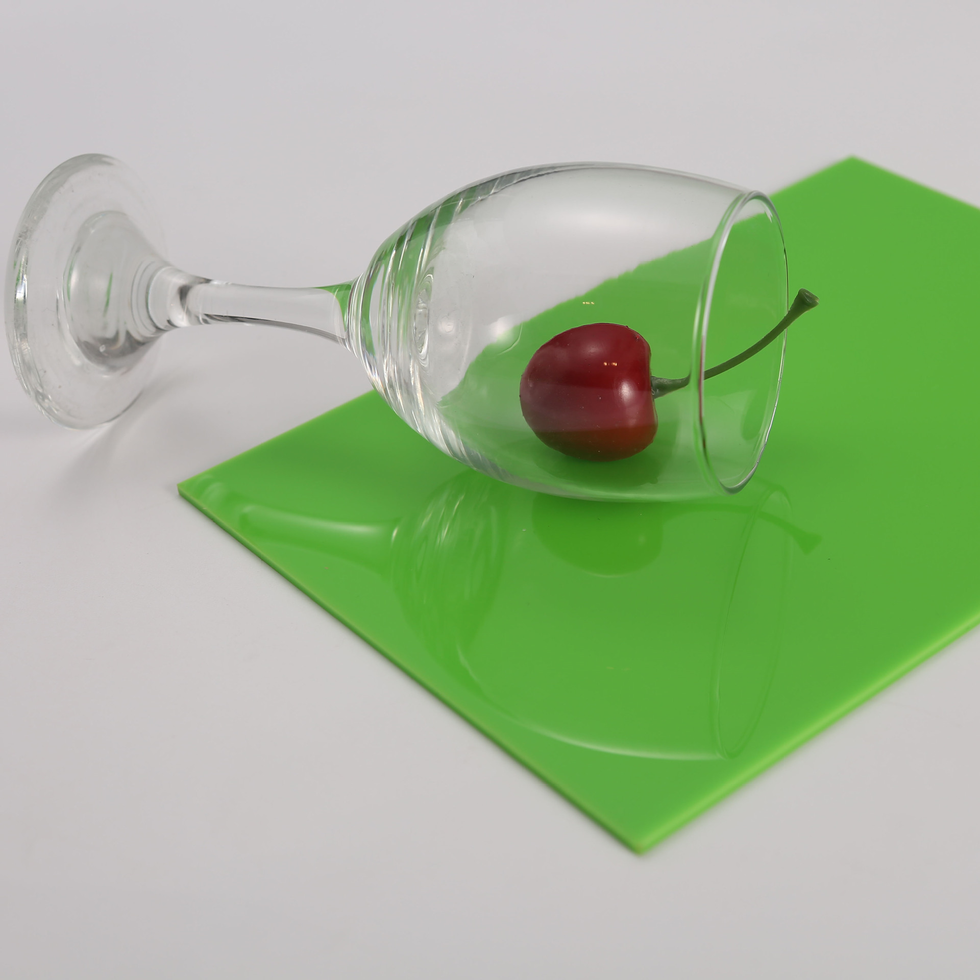 厂家销售彩色亚克力板 苹果绿635# 有机玻璃板 pmma板扩散板