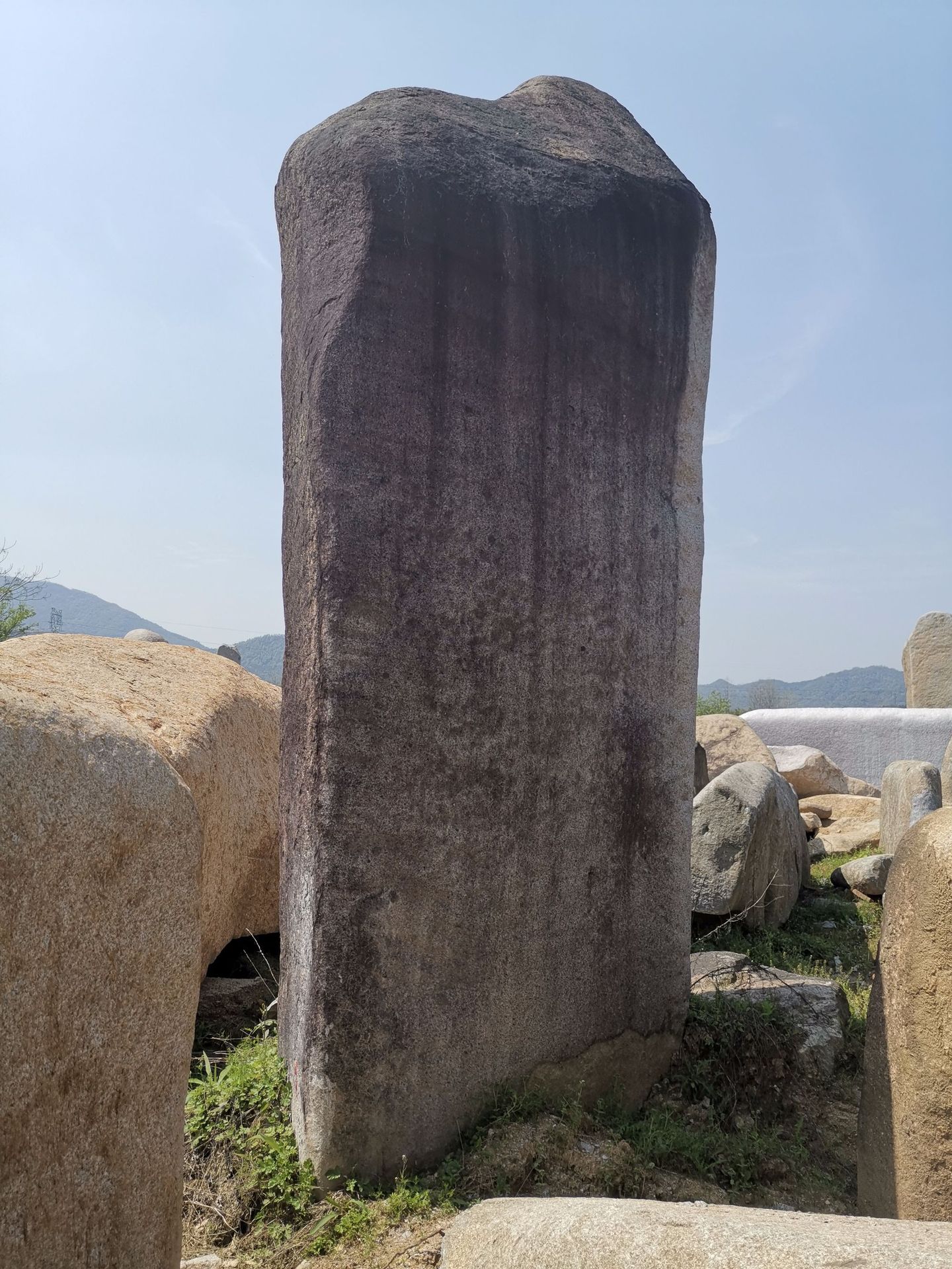 电话:18042318891本店所有石头不承担运费,具体所需尺寸大石头请联系