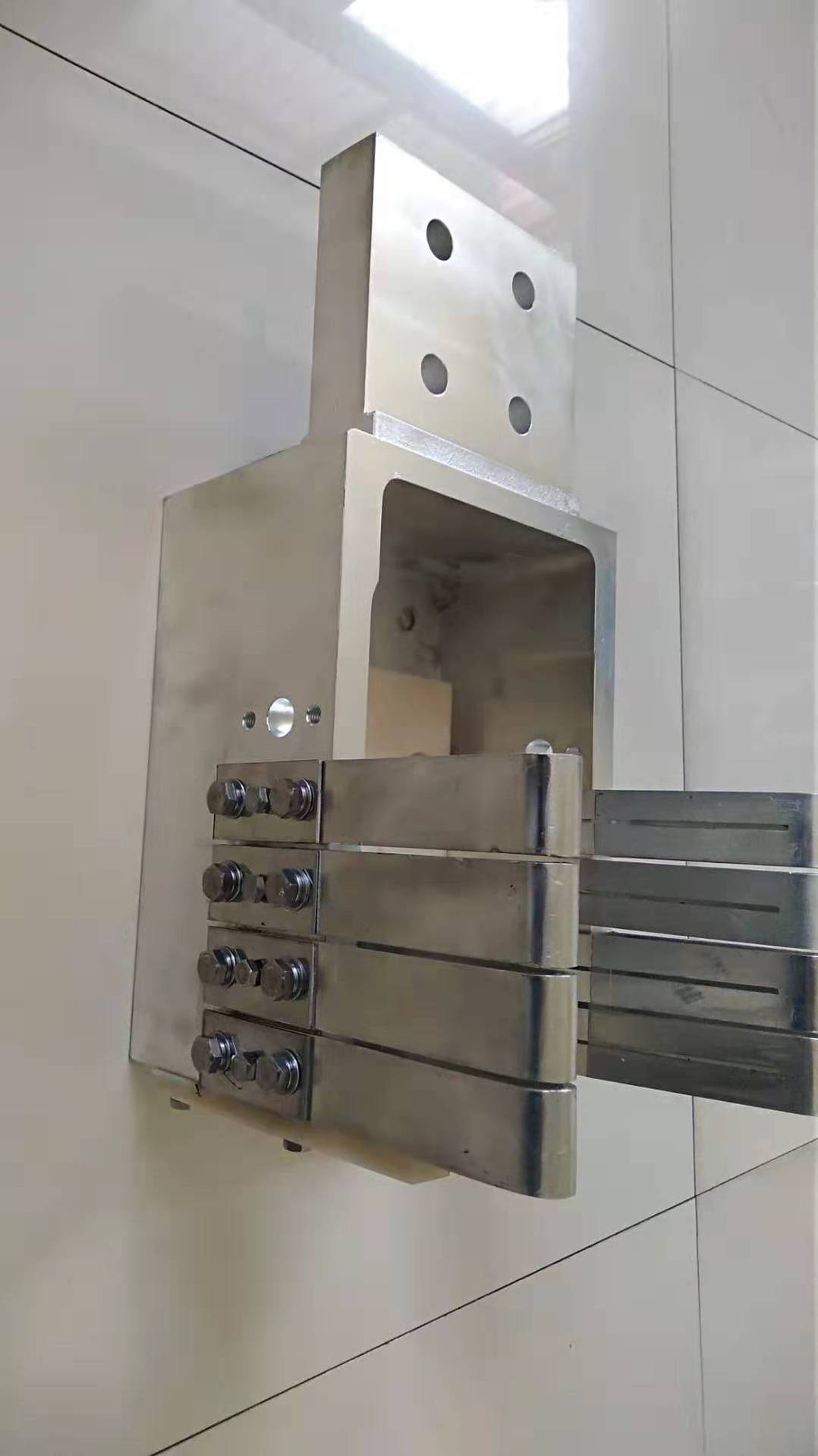 厂家直销gw7-126/2000a静触头隔离开关现货高压电气配件刀闸导电