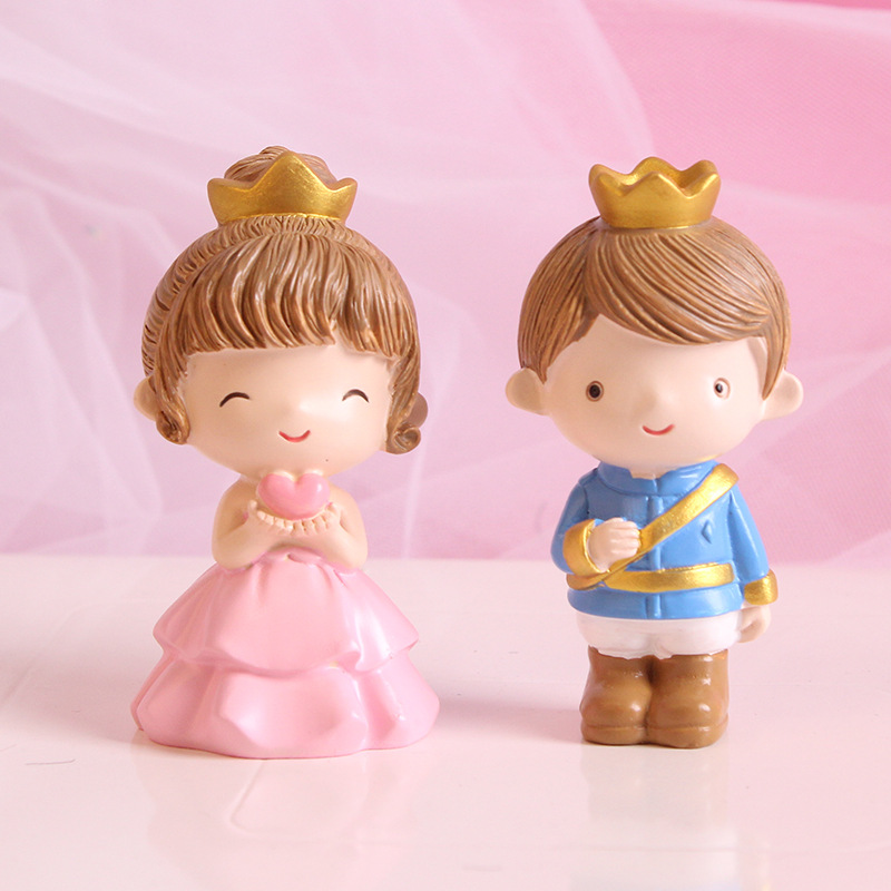 新款小公主小王子蛋糕摆件创意新婚家居摆件树脂烘焙装饰品小摆件