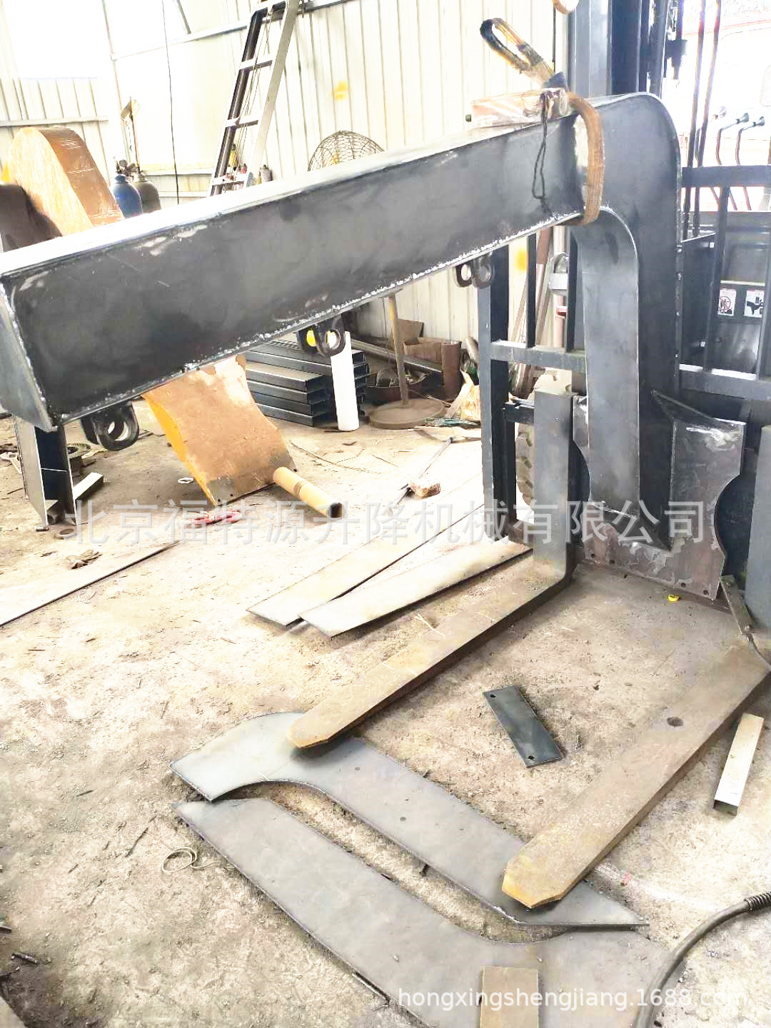 叉车吊臂 叉车吊具 叉车吊钩自动脱钩 伸缩臂 起重臂 吊架吊具