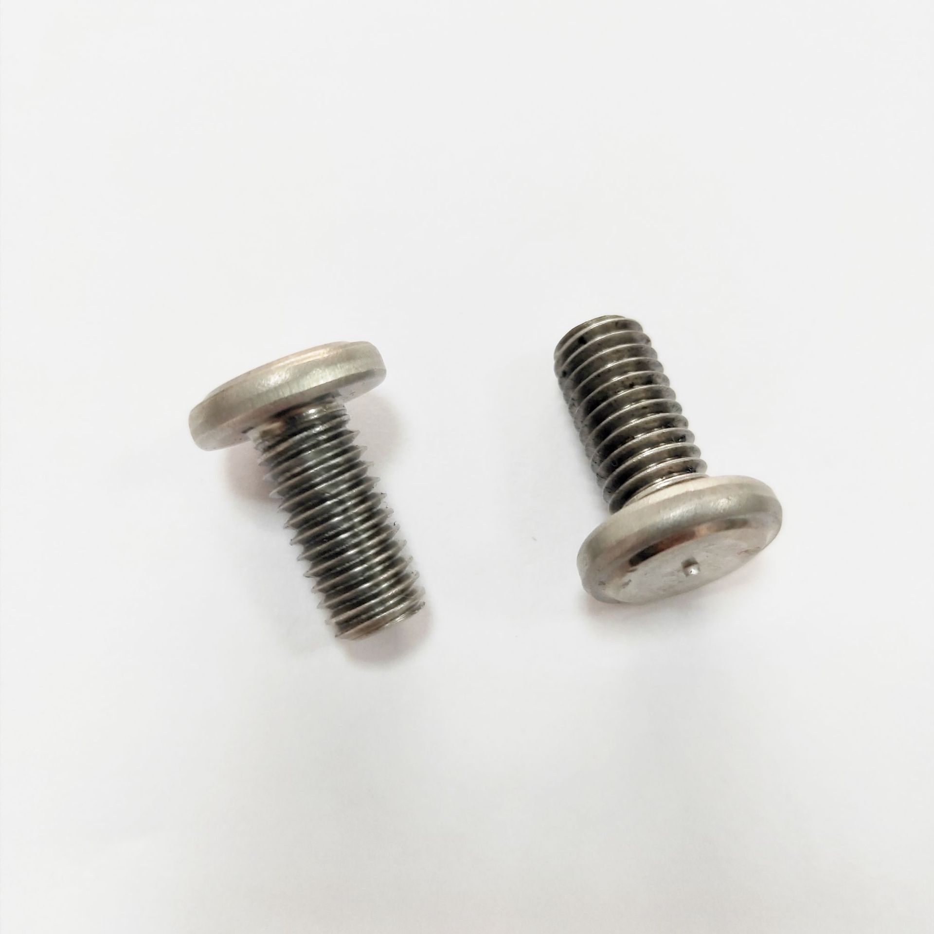 304不锈钢圆头螺丝 异形紧固件螺丝 特殊件螺丝产品订制 灯饰配件