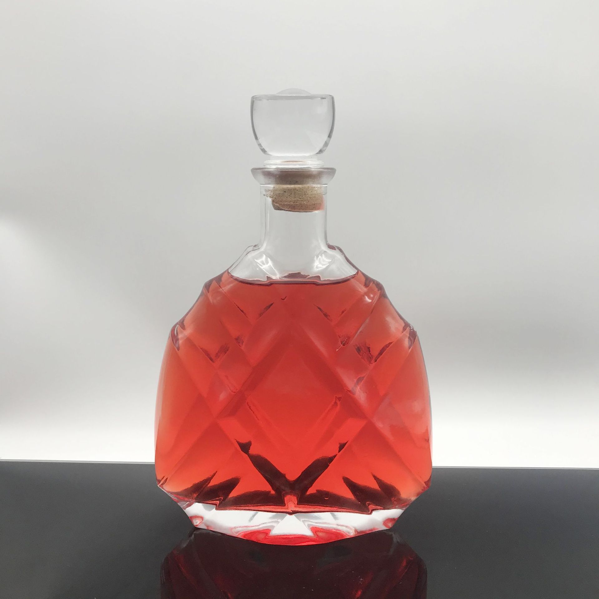 厂家直销700lm品质款xo洋酒瓶 威士忌酒瓶 白兰地玻璃酒瓶可开模