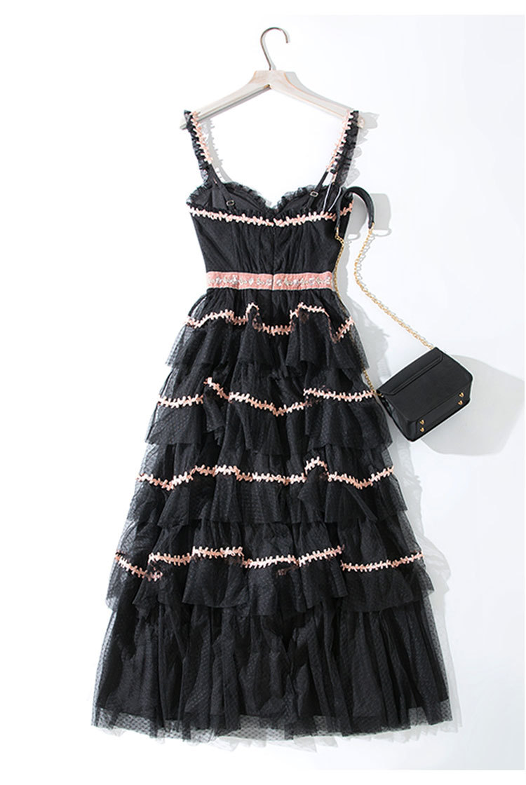 19夏装新款设计师款ins黑色吊带蕾丝镶纹蛋糕裙连衣裙年会礼服