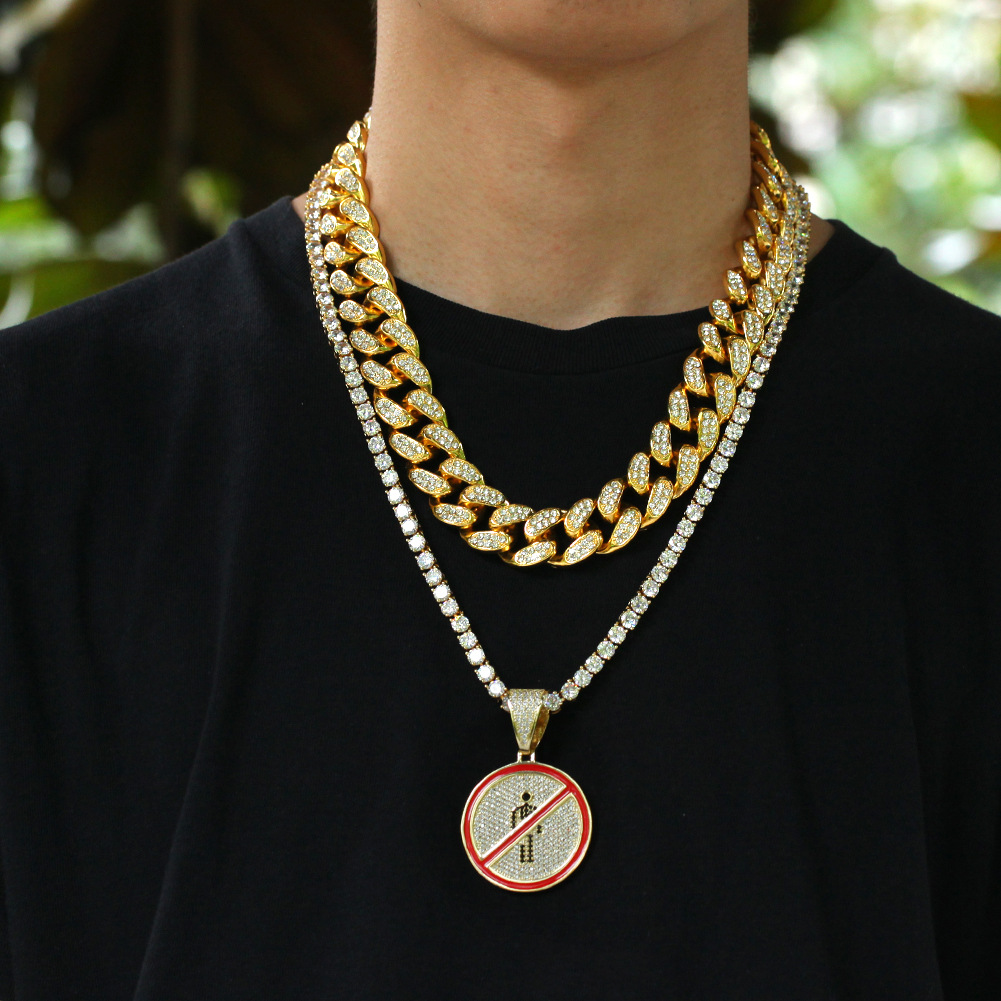 欧美爆款嘻哈项链微镶锆石另类禁止停留标志吊坠项链男项饰批发
