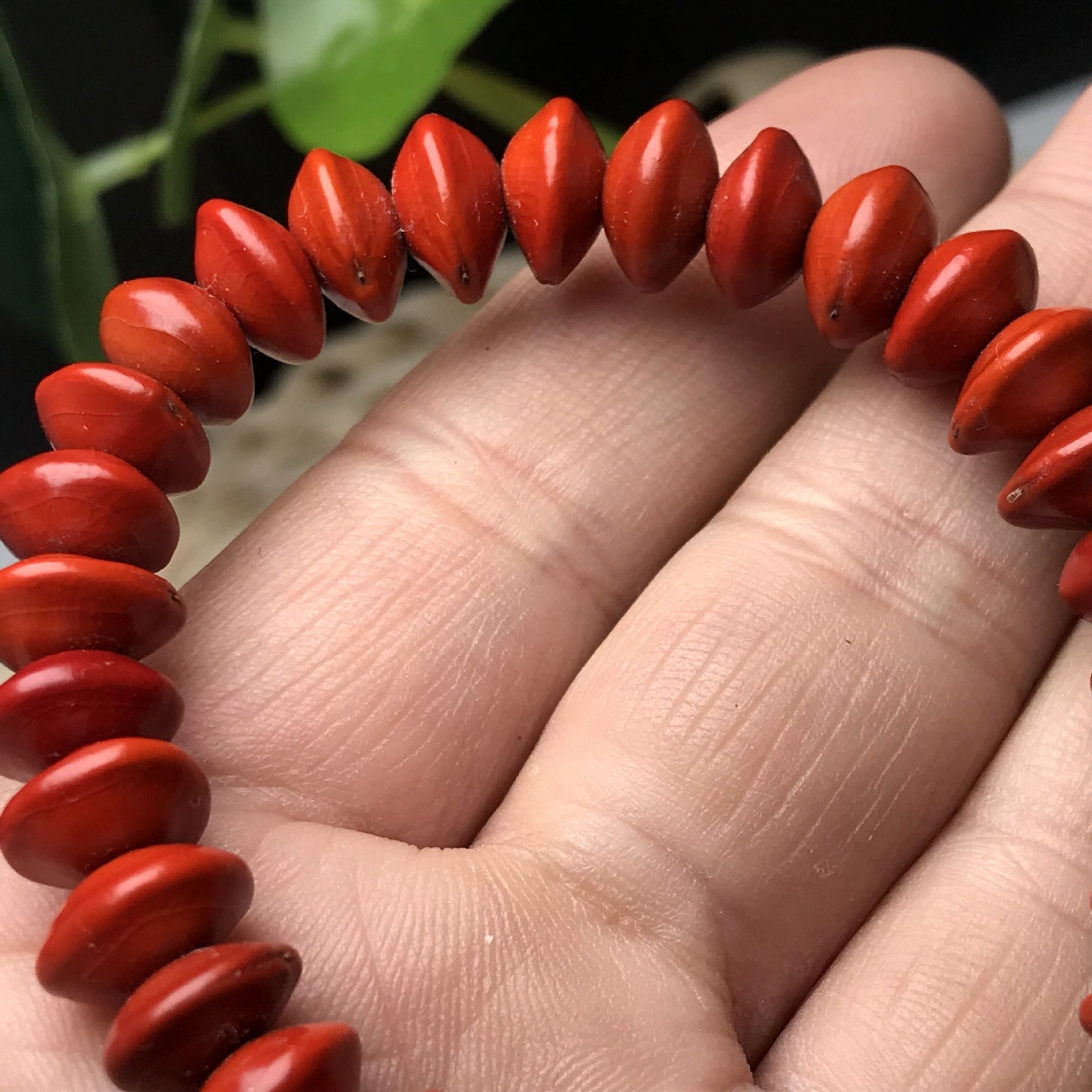 厂家批发相思豆手串 红心血菩提手链 红豆菩提