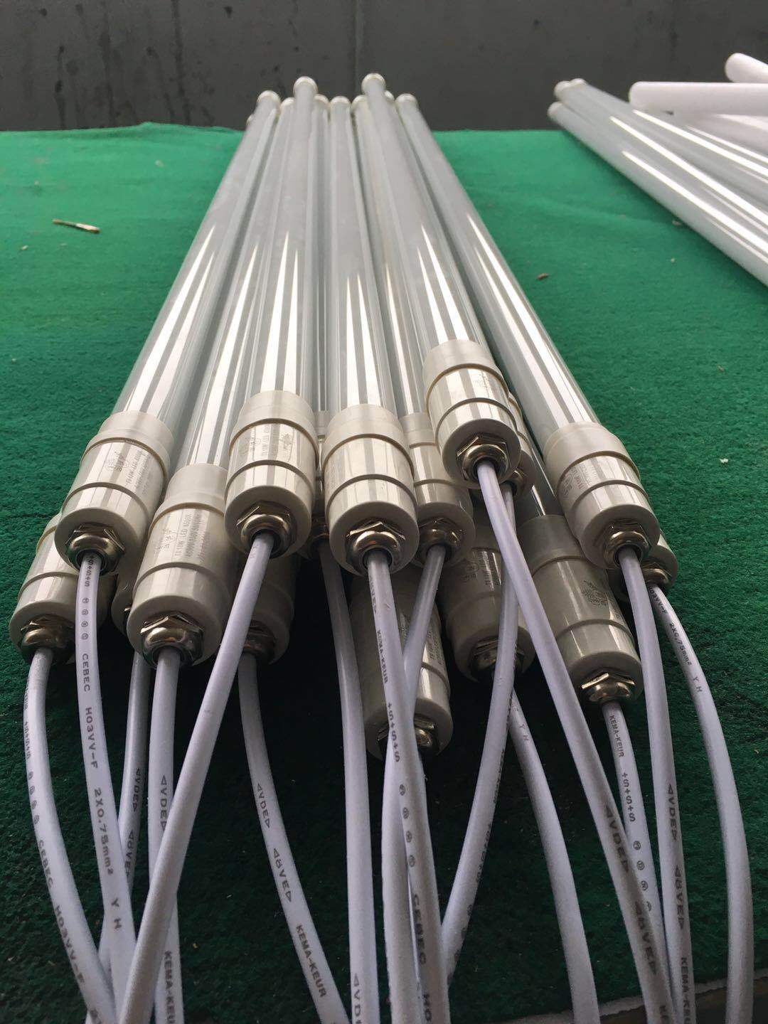 t8玻璃防水灯管 一体防水灯管 led日光灯管 鱼缸广告箱防水灯管