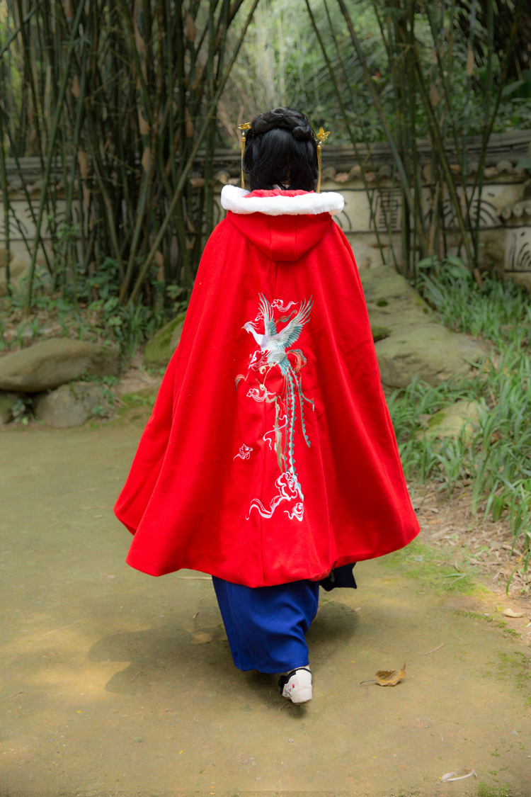 古风秋冬款女装外套原创凤凰刺绣斗篷汉元素汉服加绒加厚中长披风