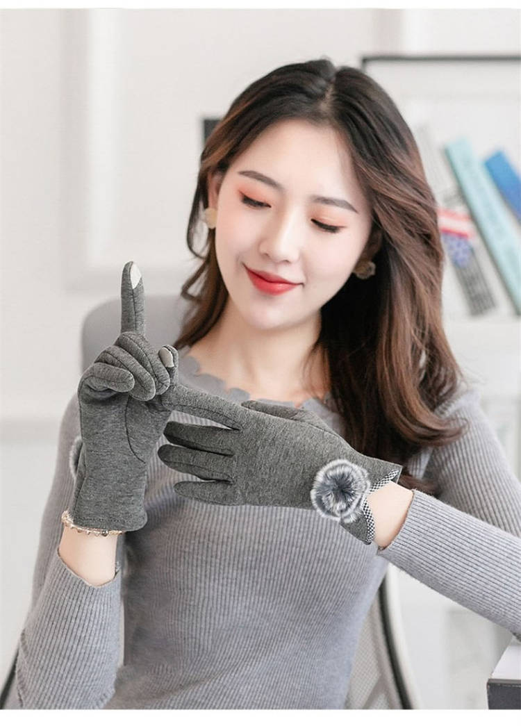 手套女春秋冬季韩版可爱加绒保暖触屏薄款骑车开车毛球不倒绒手套