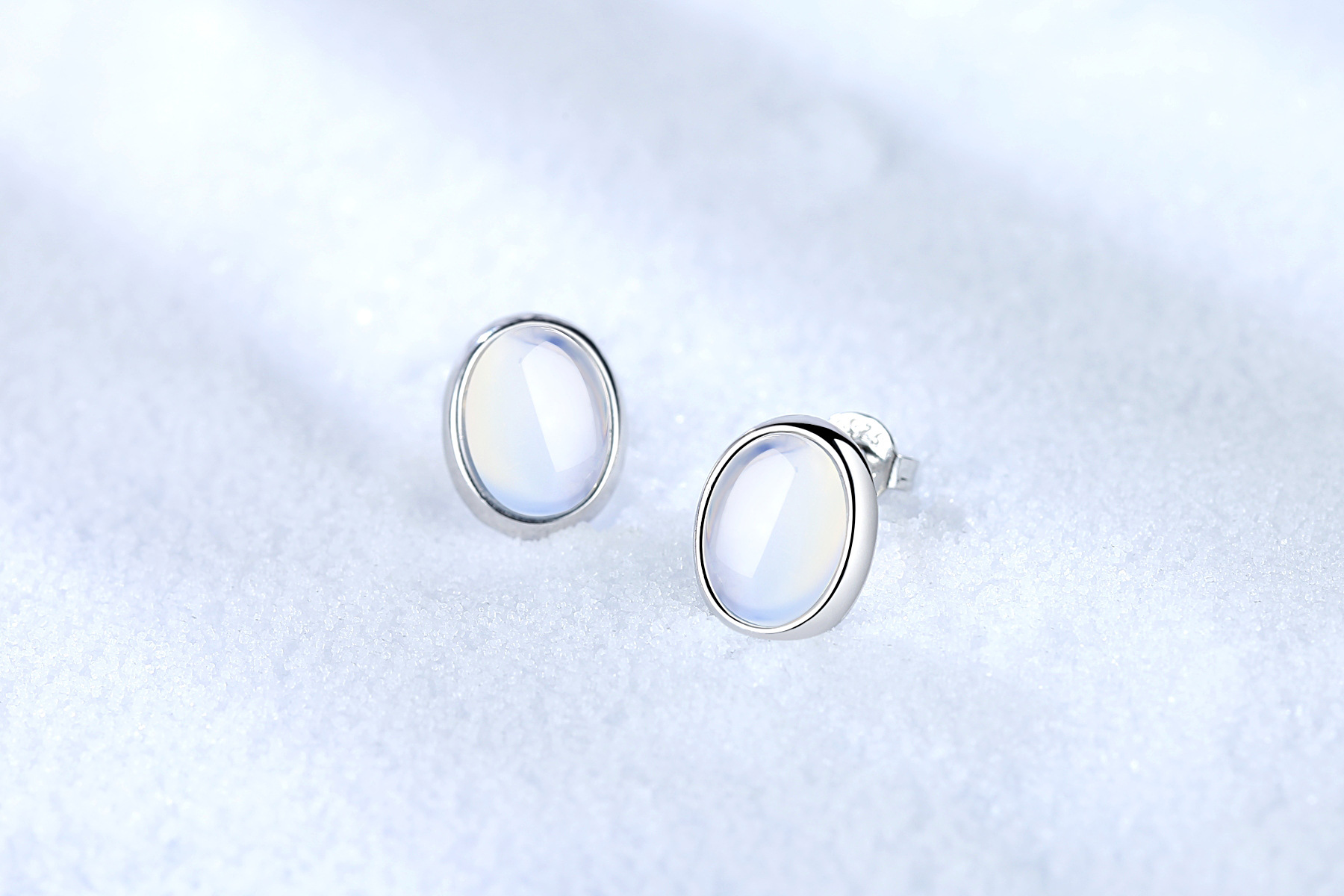 国潮新款时尚镀银耳钉韩版小蛋形耳钉女潮流耳饰品耳环厂家批发