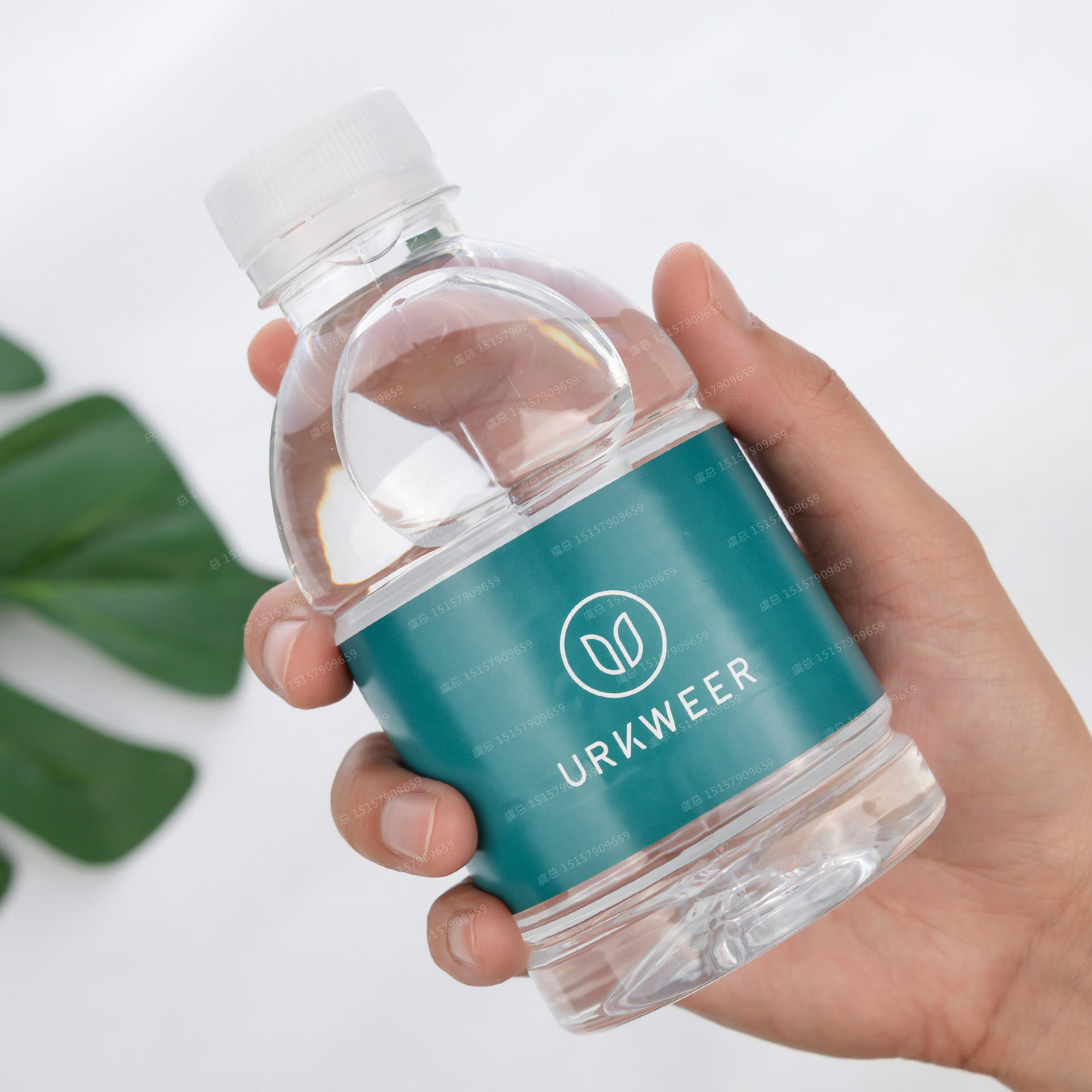 定制酒吧ktv 瓶装水 贴牌定制双面贴标 企业logo纯净水小瓶装