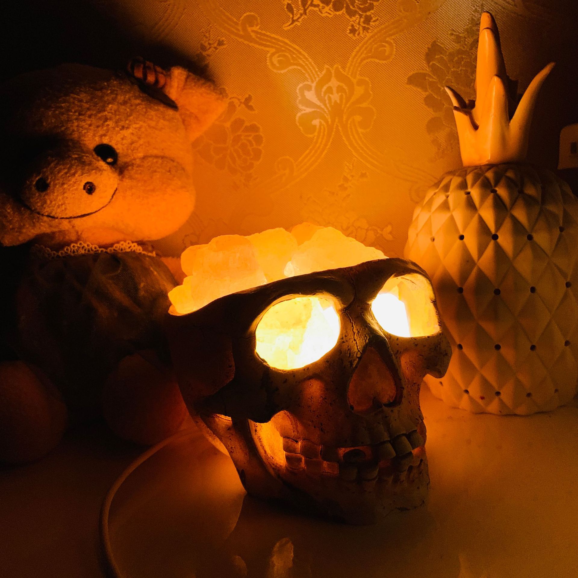 无极调光树脂骷髅盐石灯led小夜灯礼品台灯恐怖鬼头造型小夜灯