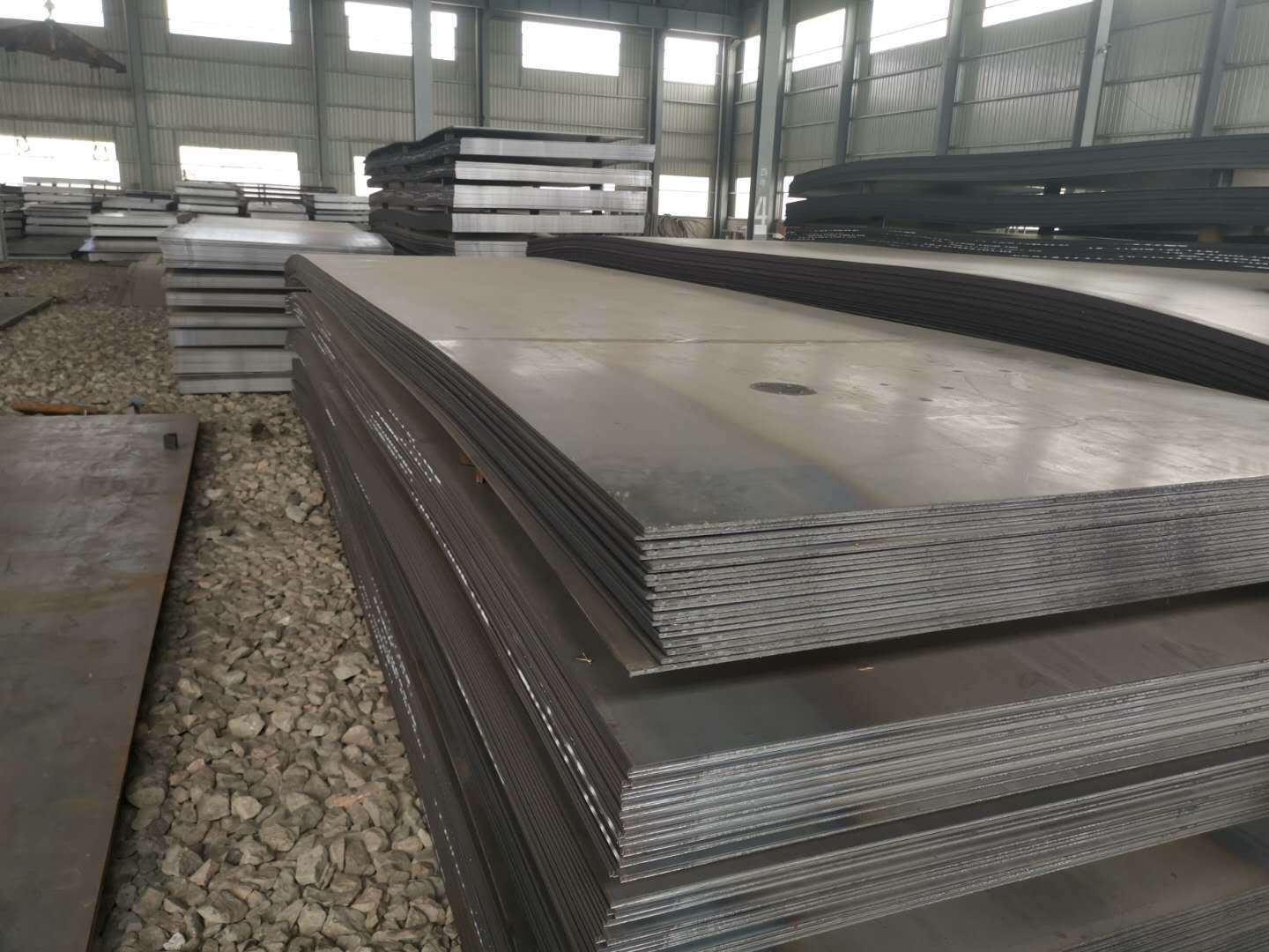 天津开平板 镀锌板 踏步板 中厚板 花纹板 镀锌加工 激光切割折弯