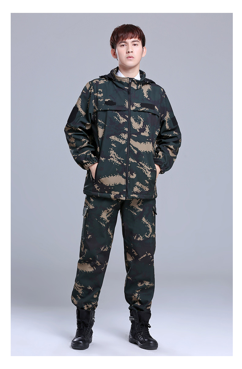 防水连帽猎人迷彩冲锋衣男三防软壳加绒保暖户外特种兵作训服外套