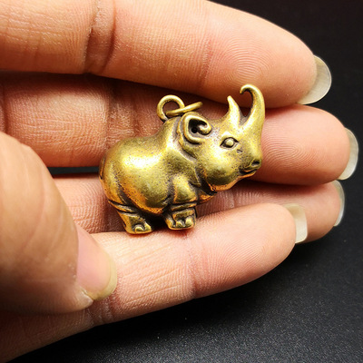 迷你小饰品犀牛挂件精铸黄铜铸造批发个性创意品复古包浆一件代发
