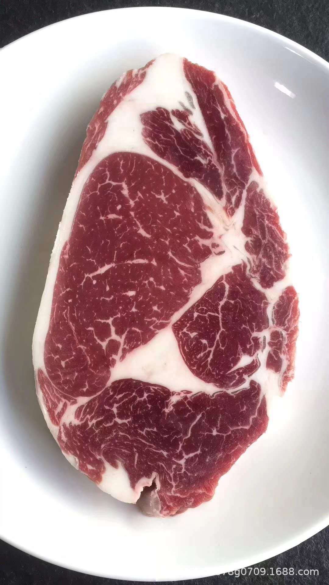 澳洲谷饲原切牛排肉眼 安格斯牛眼肉 健身新鲜儿童厚牛扒称重计价