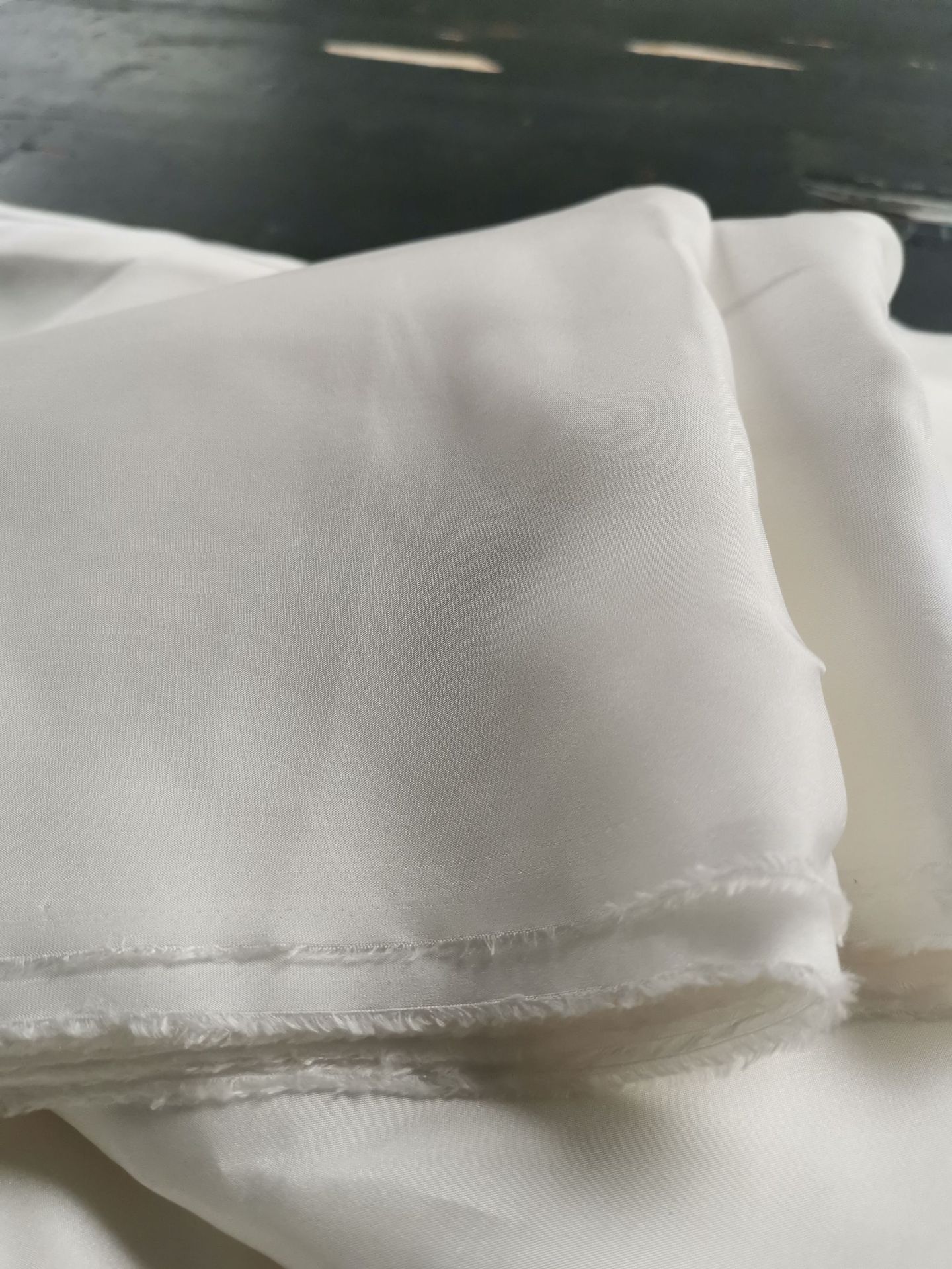 真丝电力纺丝绸面料电力纺白色桑蚕丝真丝面料8~15mm114~140门幅