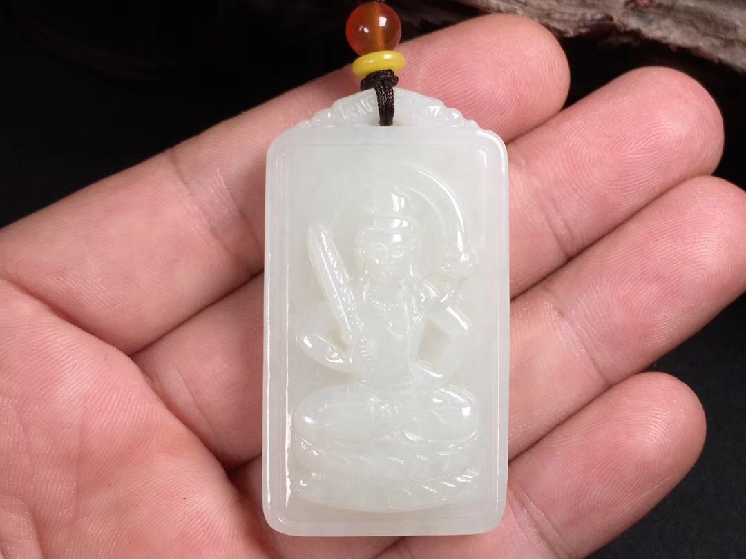 和田玉八大守护神虚空藏菩萨吊坠男女款十二生肖牛虎挂件送证书