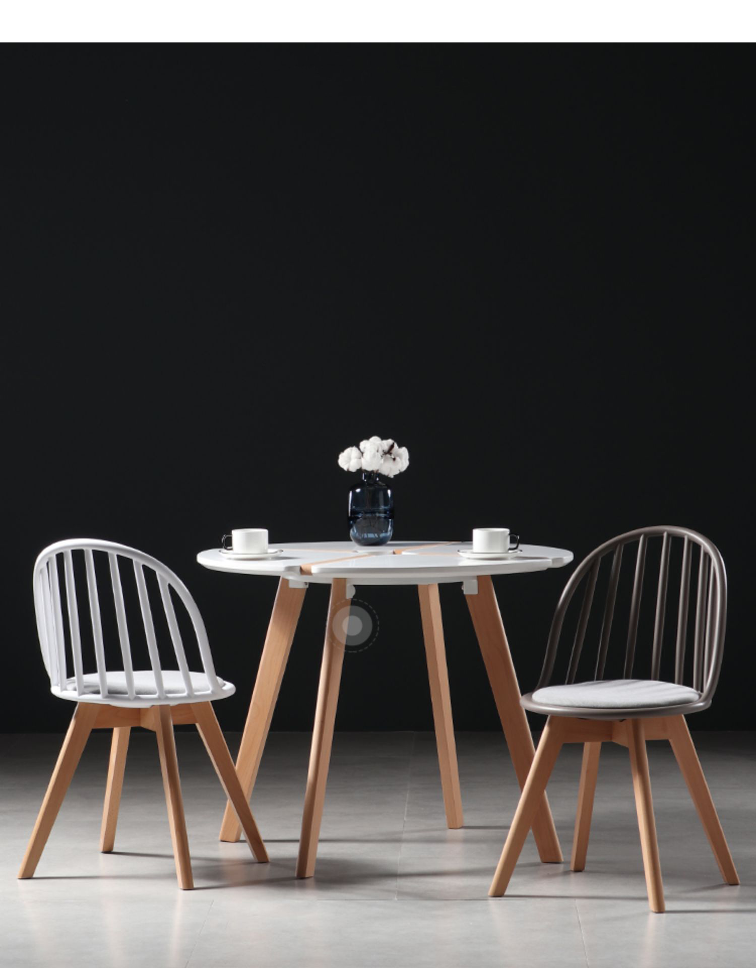 北欧实木餐桌椅子书桌椅子家用简约化妆椅咖啡厅塑料洽谈靠背椅子