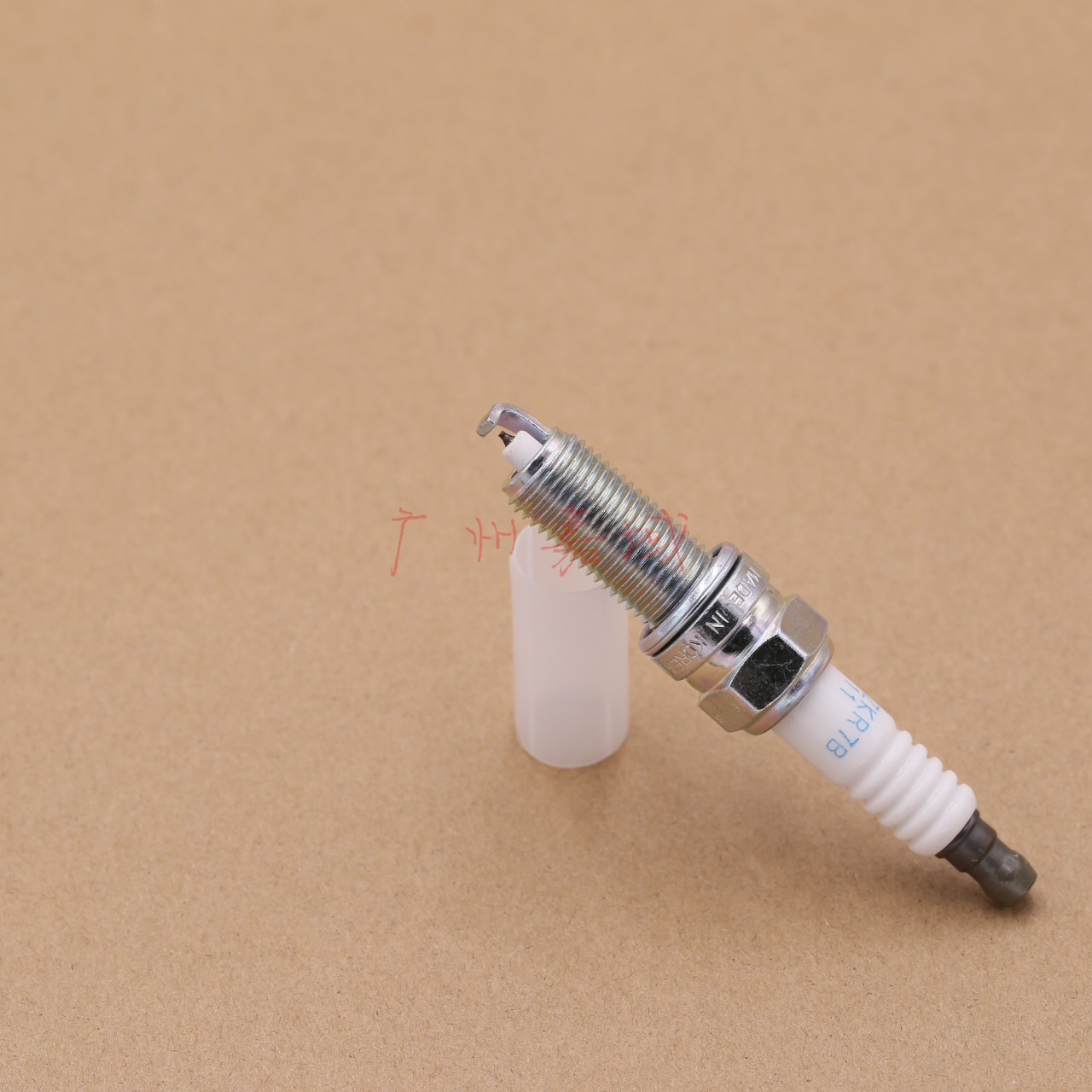 智跑索纳塔八伊兰特名图起亚k3 k4 k5单铱金火花塞18846 11070