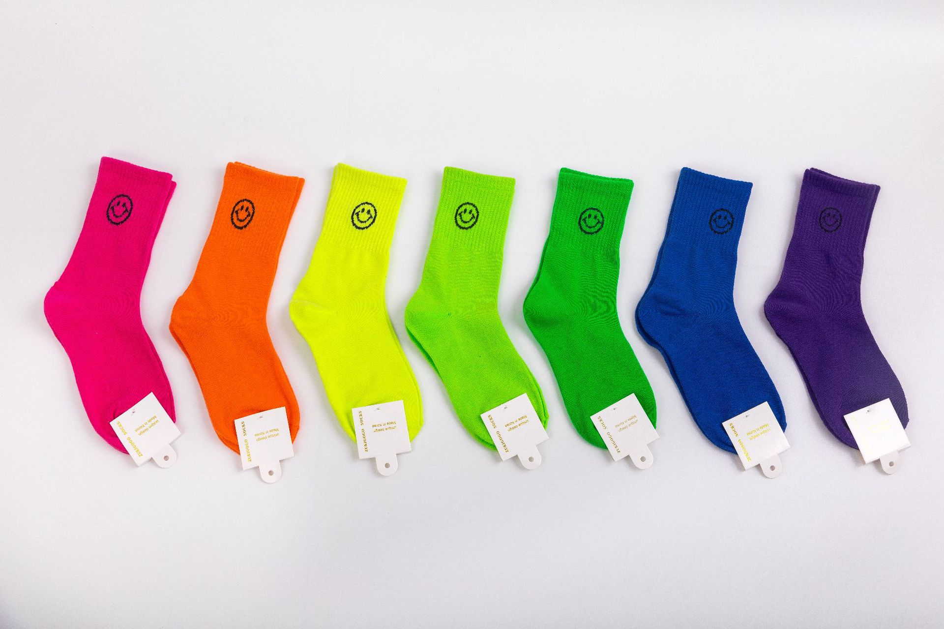 新款荧光纱中筒女袜 时尚潮流亮色笑脸袜子个性堆堆女袜批发