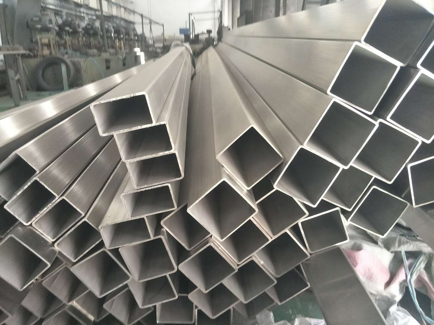 不锈钢方管现货不锈钢管304现货304不锈钢方管304不锈钢管