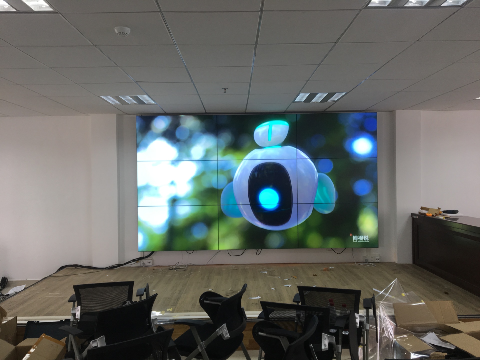 55寸液晶拼接屏 超窄边框 工业级监视器 商显会议室大屏ud55e-p