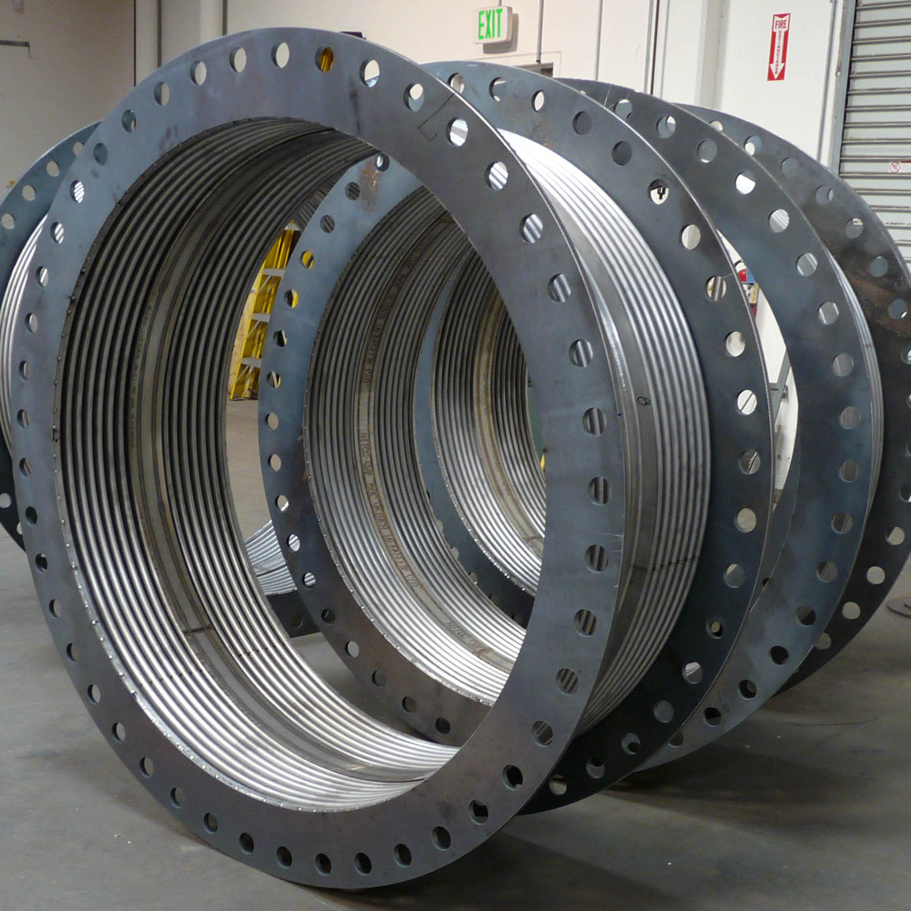 厂家直销大口径四氟补偿器波纹膨胀节耐腐蚀橡胶补偿器现货