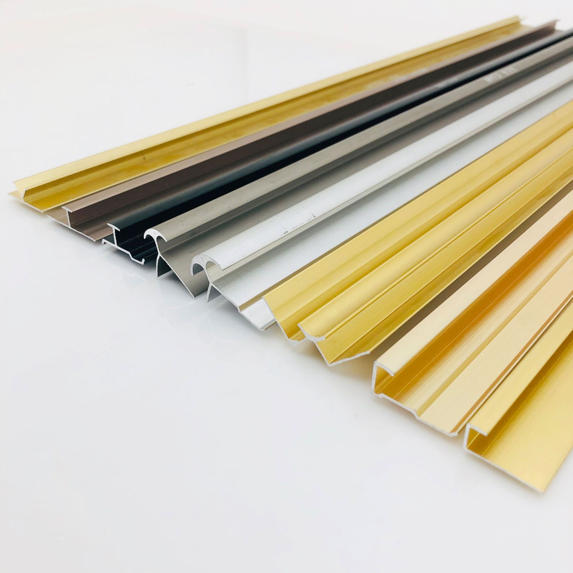 厂家供应铝合金装饰修边条7mm工型 阳角线阴角线侧口装饰修边压边