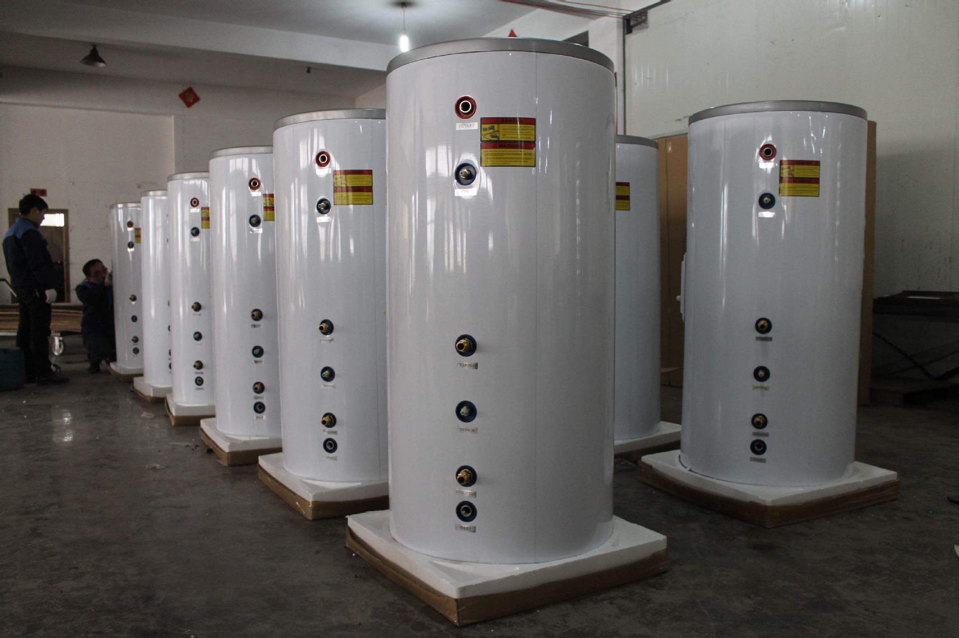 厂家直销缓冲保温承压水箱 煤改电中央空调空气能缓冲保温水箱